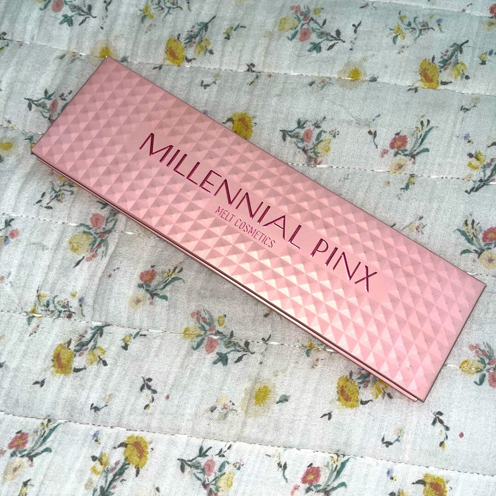 Melt cosmetics Millennial Pinx eyeshadow palette